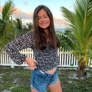 Meet your Posher, Nikki